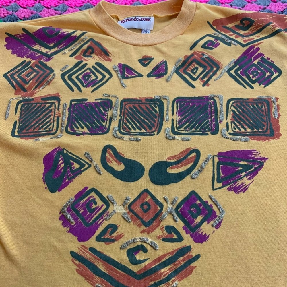 Vintage 90s River Stone Abstract Art Print Metallic USA Made Graphic T-S… - Picture 7 of 15